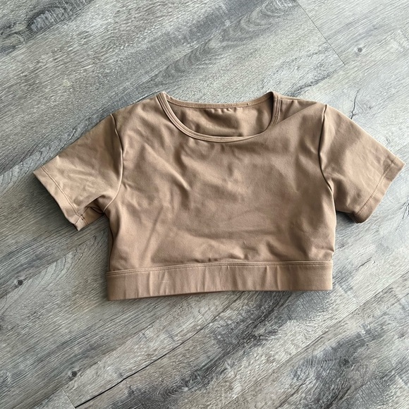 Nvgtn crop top - Picture 2 of 2